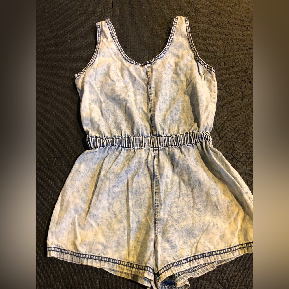 Romper acid wash